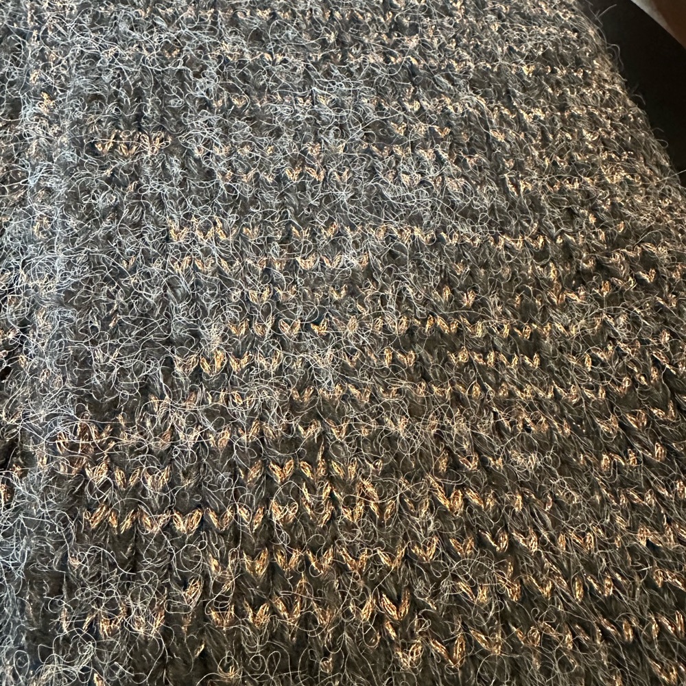 Scarf - Picture 2 of 3